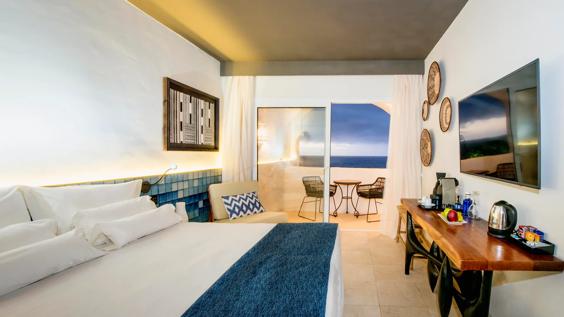 Dreams Jardin Tropical Resort & Spa Costa Adeje 4*,